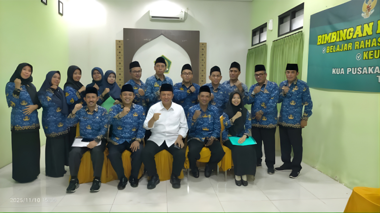 KUA Kecamatan Sidoarjo Gelar Monitoring dan Evaluasi oleh Kepala Kantor Kemenag Sidoarjo